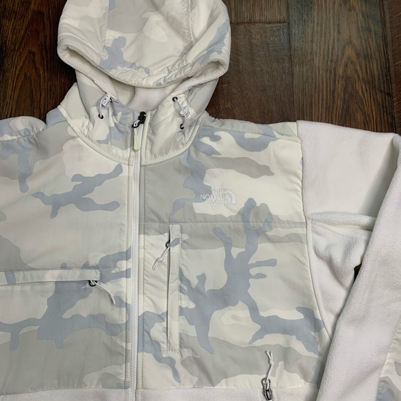 The North Face Denali Fleece White Camo 